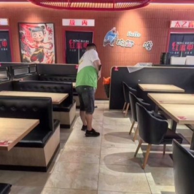 哪吒主题餐厅地面防滑圆满完成